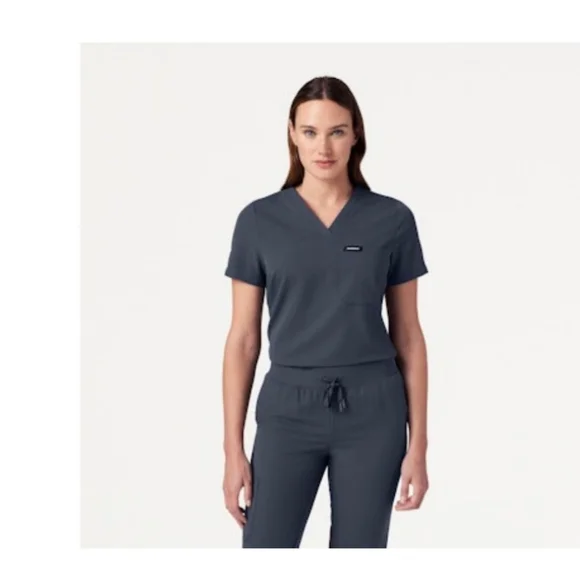 NWT Jaanuu Scrubs - Picture 2 of 3